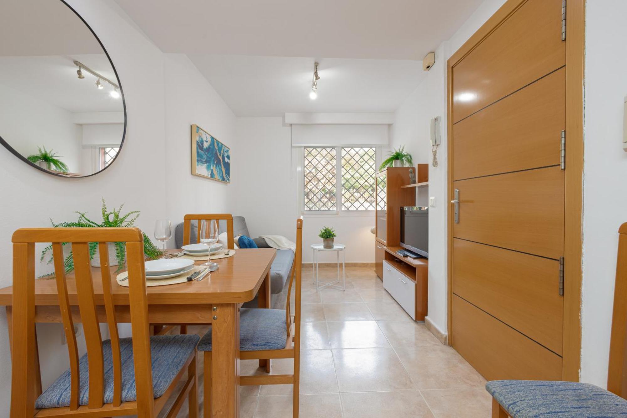 C55 Cosy Apartment Close To The Beach มาลากา ภายนอก รูปภาพ