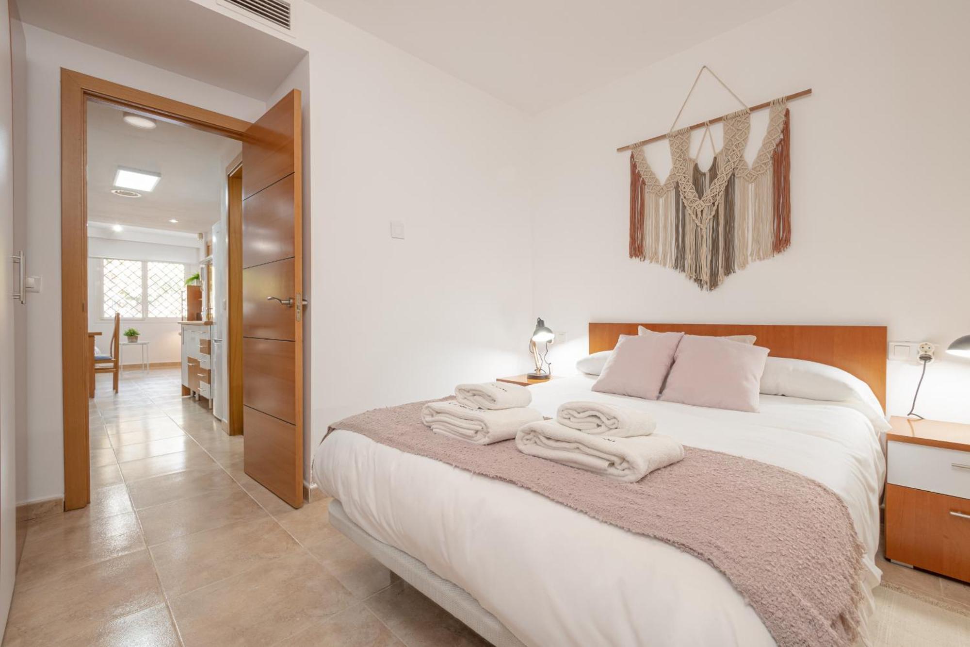 C55 Cosy Apartment Close To The Beach มาลากา ภายนอก รูปภาพ